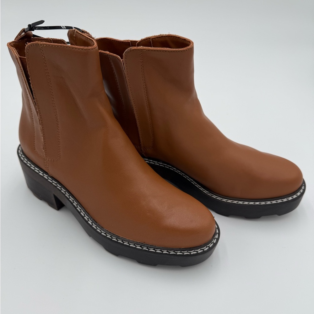 CALVIN KLEIN | Tan Ankle Booties